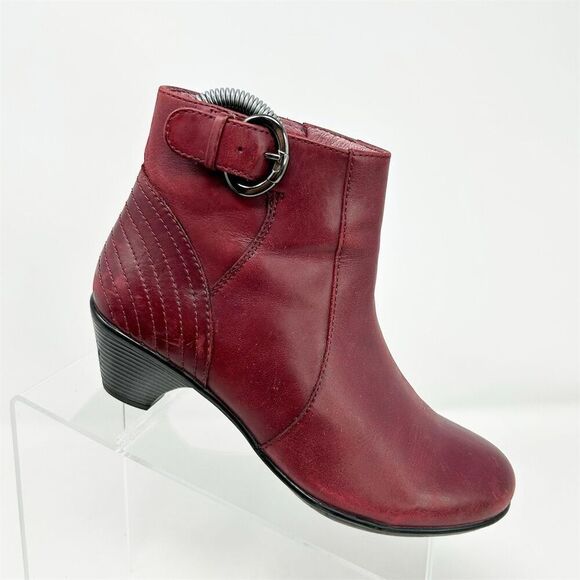 Dansko Women's Red Leather Ankle Booties Size 36 (US 5.5-6) Buckle Accent - Picture 1 of 14